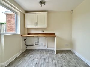 Utility Room- click for photo gallery